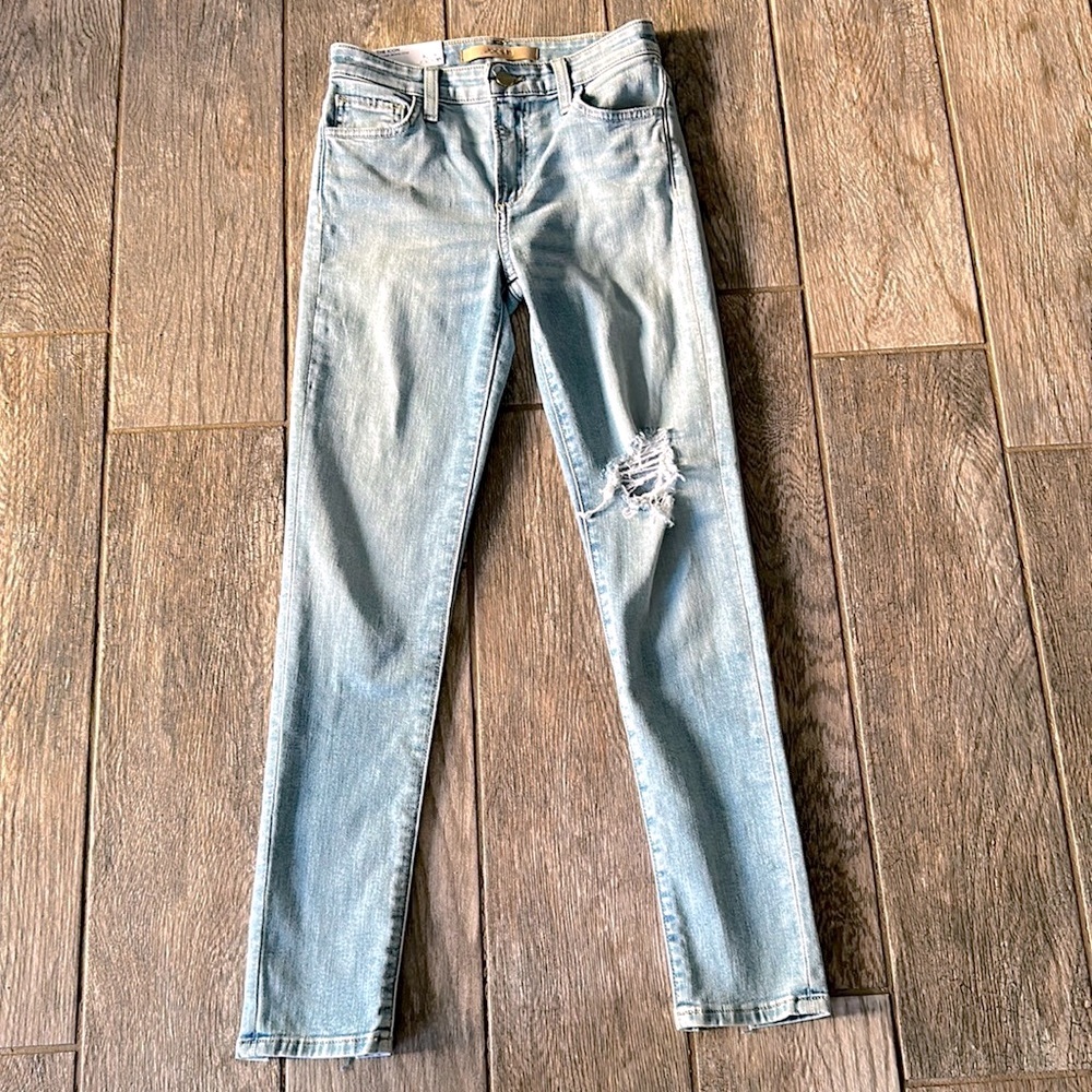 Joe’s jeans Flawless the icon mid rise skinny crop